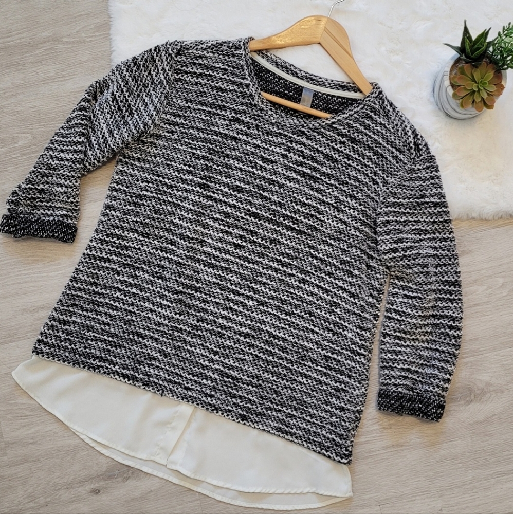 Knit Sweater Blouse Combo - Denver Hayes (Medium)